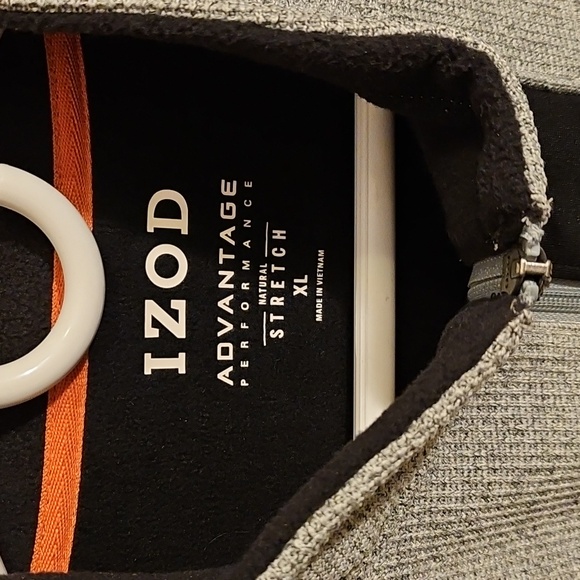 IZOD Fleece Zip-Up XL - Picture 2 of 6